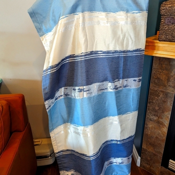 NWOT Bouclair grommet curtain panels 3 -84" x 52" panels - Picture 6 of 11